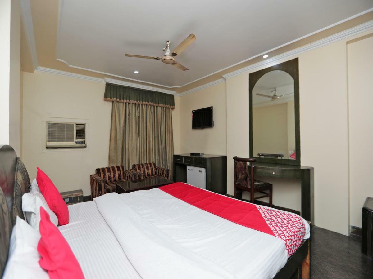 Oyo 29807 Hotel The City Heart Jammu Exterior photo